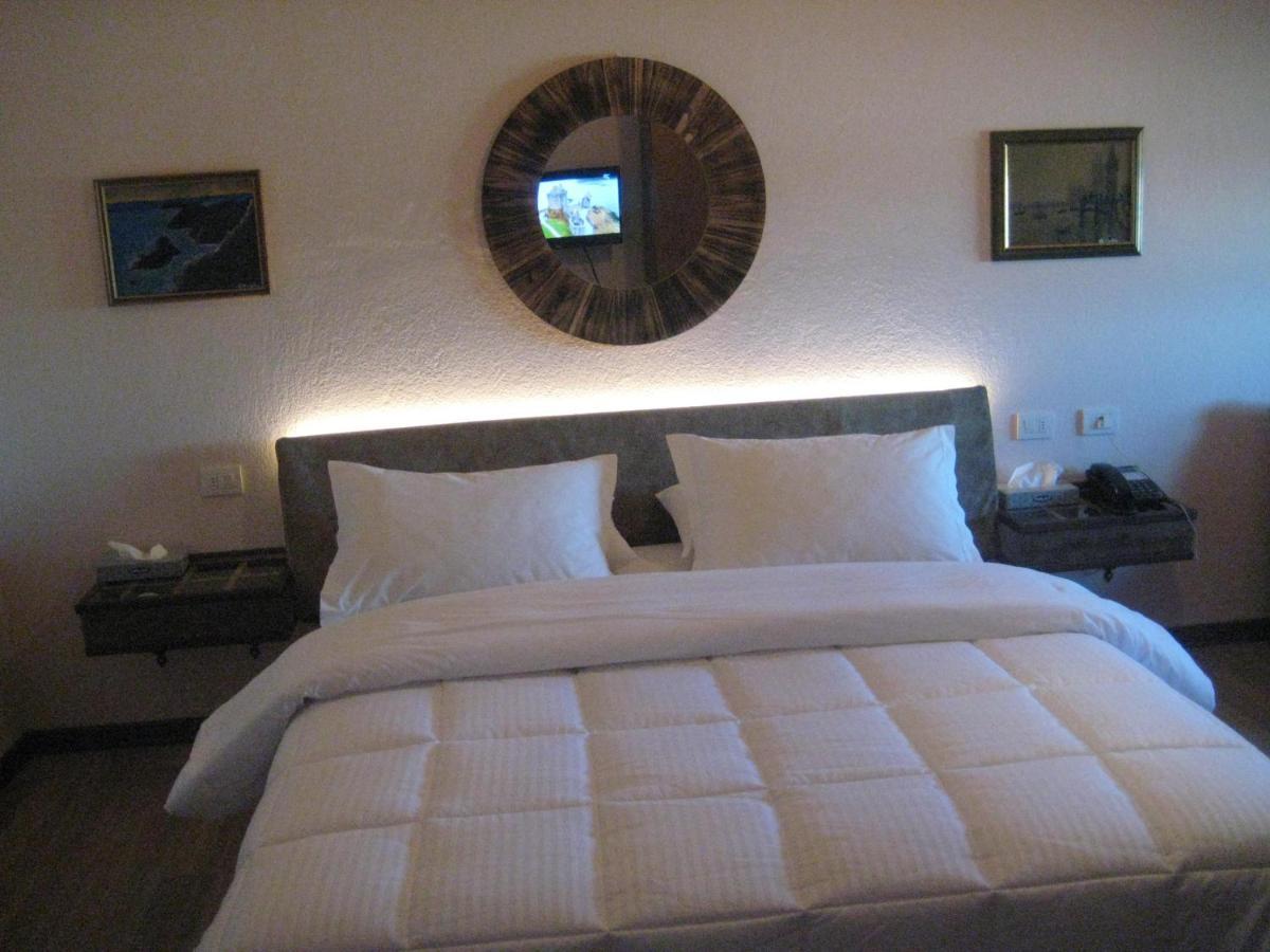 Drini Hotel Rrashbull Ngoại thất bức ảnh