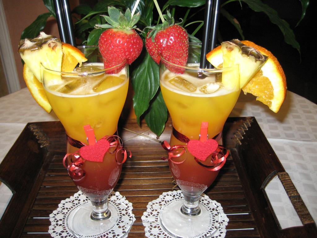 Drini Hotel Rrashbull Ngoại thất bức ảnh