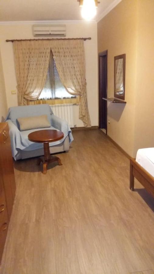 Drini Hotel Rrashbull Ngoại thất bức ảnh