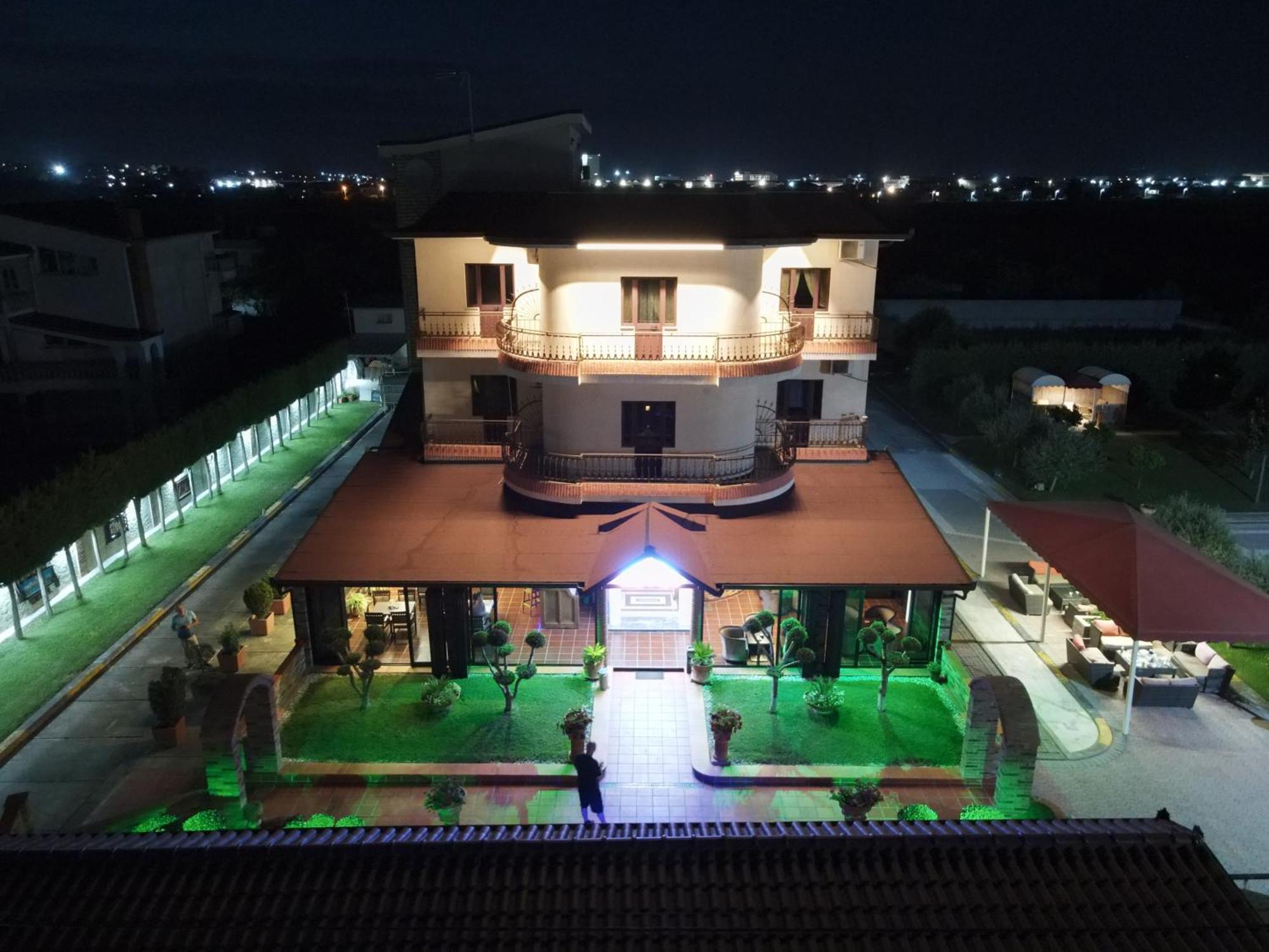 Drini Hotel Rrashbull Ngoại thất bức ảnh